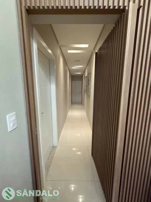 Casa para venda no Jardim Paraizo em Maringa com 336m² por R$ 1.350.000,00