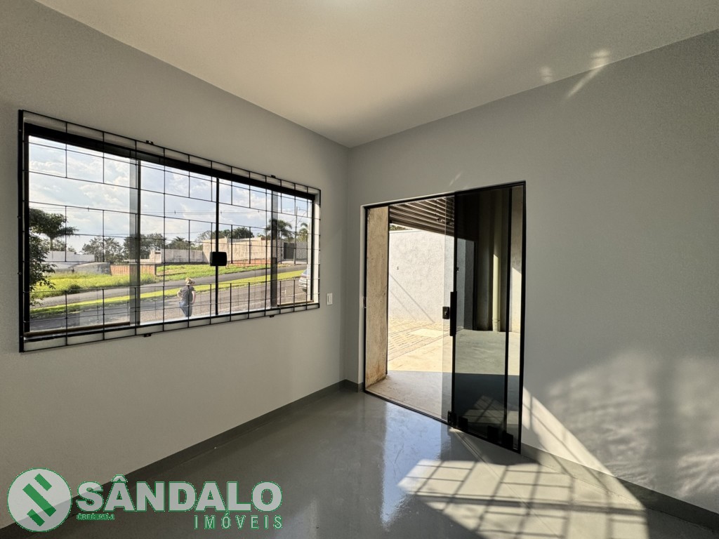 Barracão para locacao no Jardim Oriental em Maringa com 200m² por R$ 4.180,00