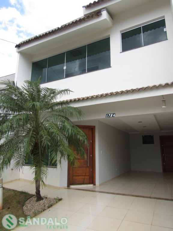 Casa para venda no Jardim Toquio em Maringa com 150,08m² por R$ 850.000,00