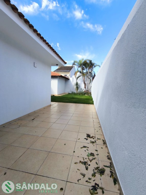 Casa para venda no Jardim Real em Maringa com 306m² por R$ 750.000,00