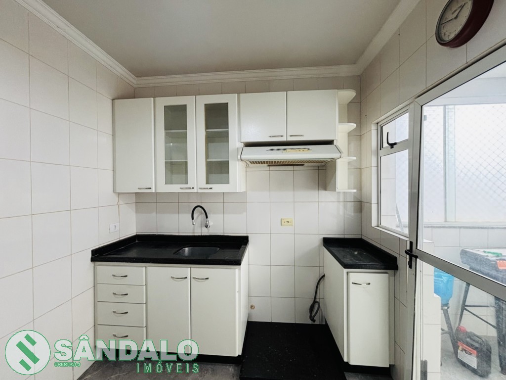 Apartamento para locacao no Vila Cleopatra em Maringa com 113,8m² por R$ 2.750,00