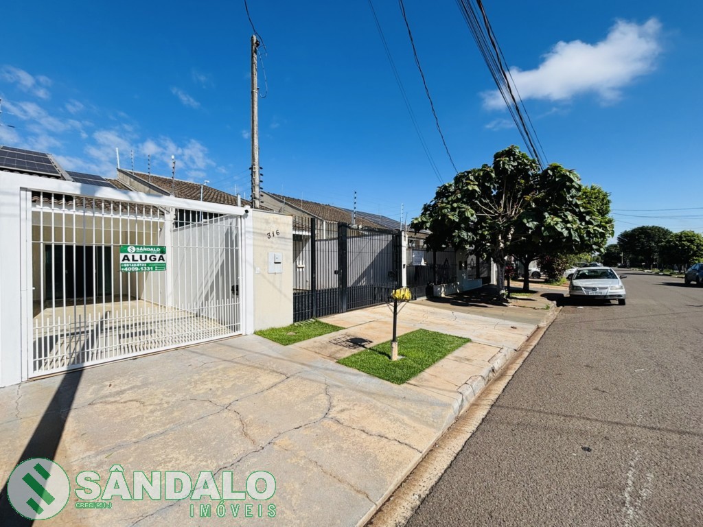 Casa para locacao no Jardim Tres Lagoas em Maringa com 161,28m² por R$ 2.420,00