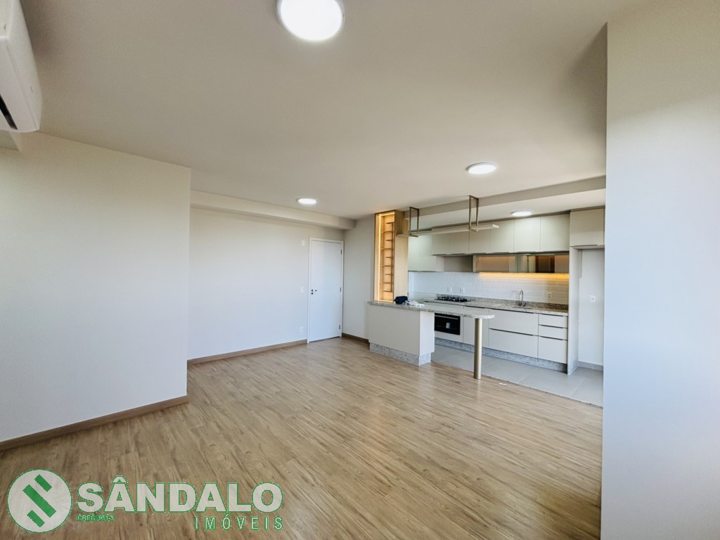 Apartamento para locacao no Vila Marumby em Maringa com 148,87m² por R$ 4.400,00