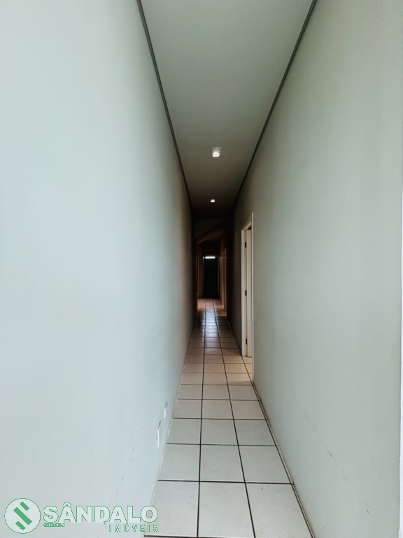 Sala Comercial para locacao no Zona 05 em Maringa com 0m² por R$ 6.050,00