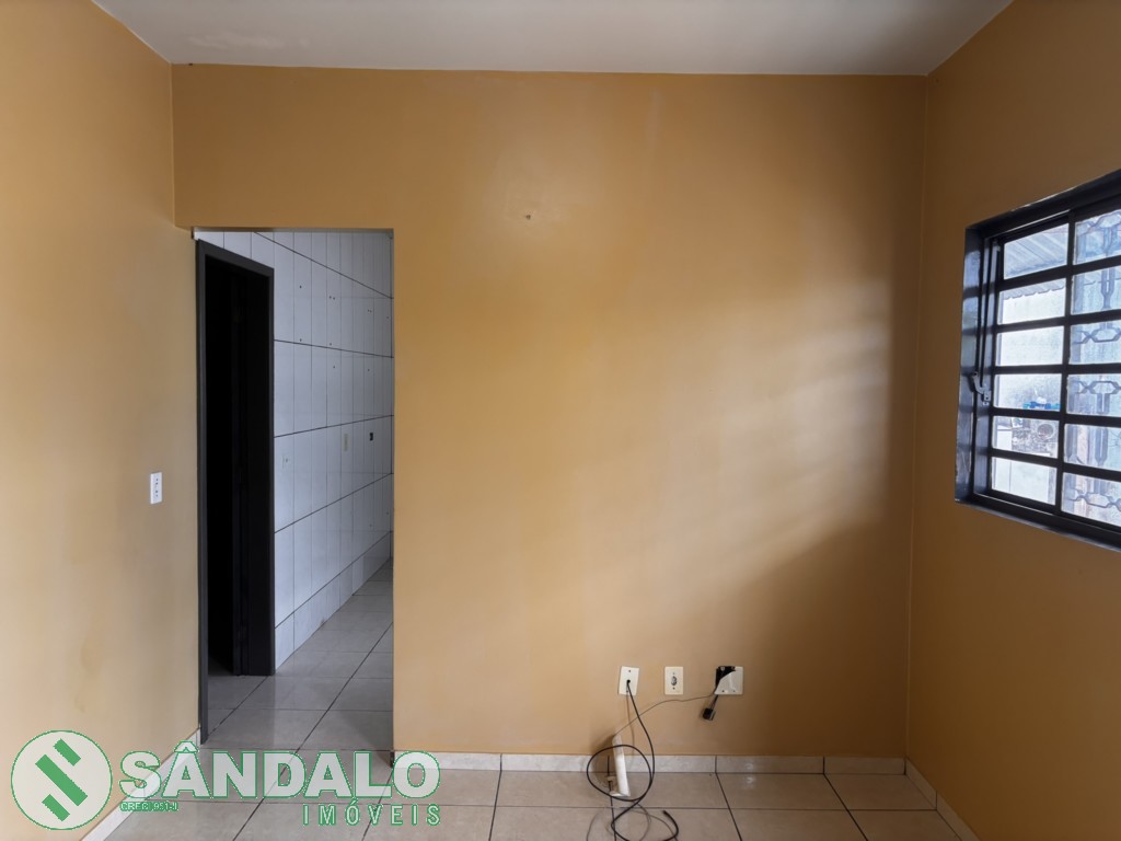 Casa para locacao no Parque Taruma em Maringa com 189m² por R$ 1.650,00