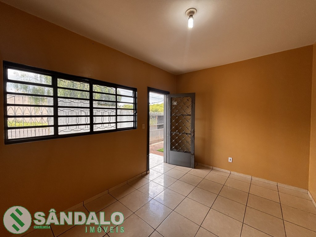 Casa para locacao no Parque Taruma em Maringa com 189m² por R$ 1.650,00