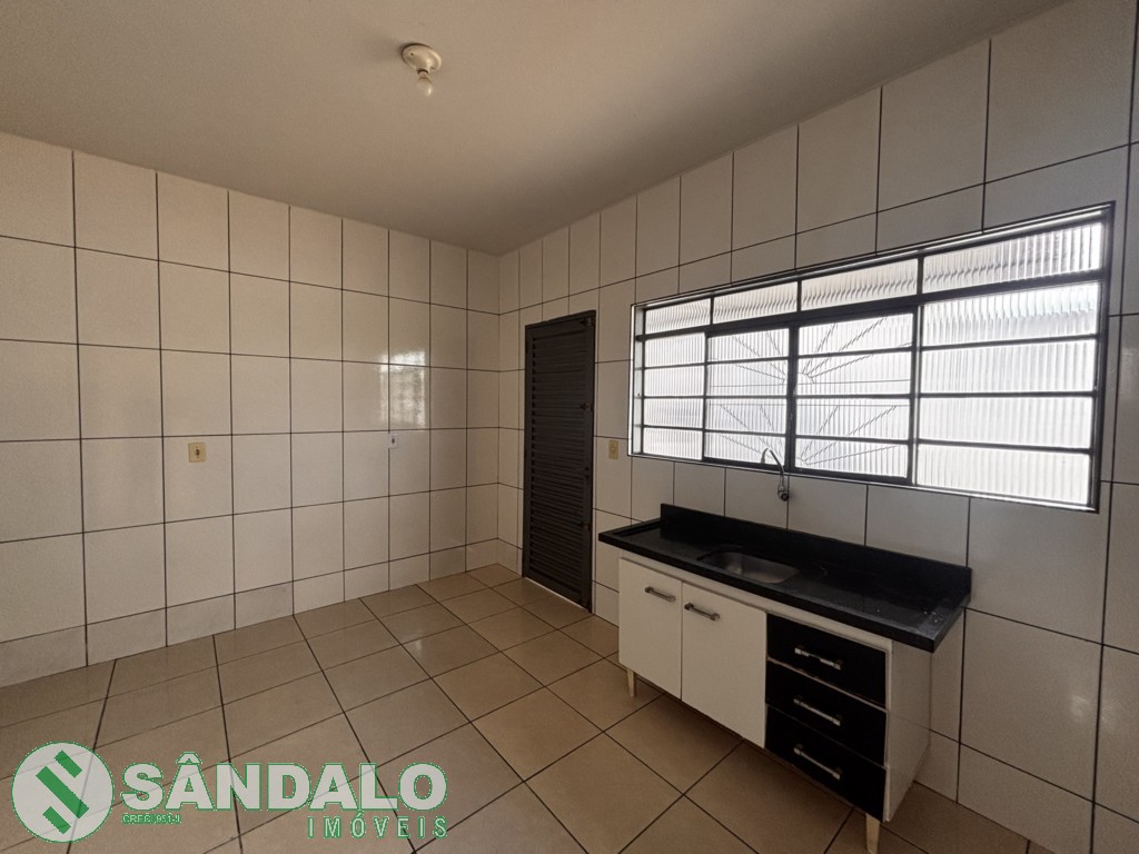 Casa para locacao no Parque Taruma em Maringa com 189m² por R$ 1.650,00