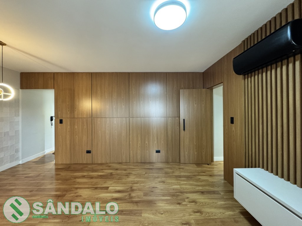 Apartamento para locacao no Zona 03 em Maringa com 180,73m² por R$ 4.510,00