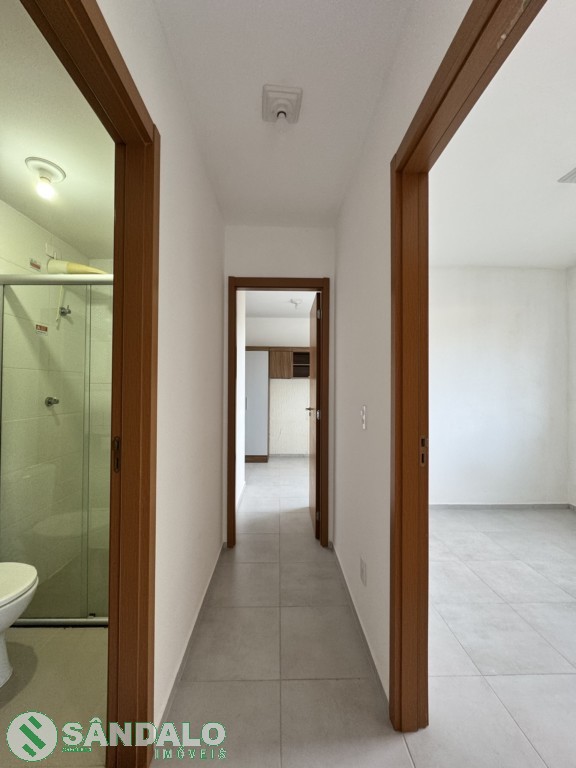 Apartamento para locacao no Jardim Alvorada em Maringa com 53,83m² por R$ 2.750,00