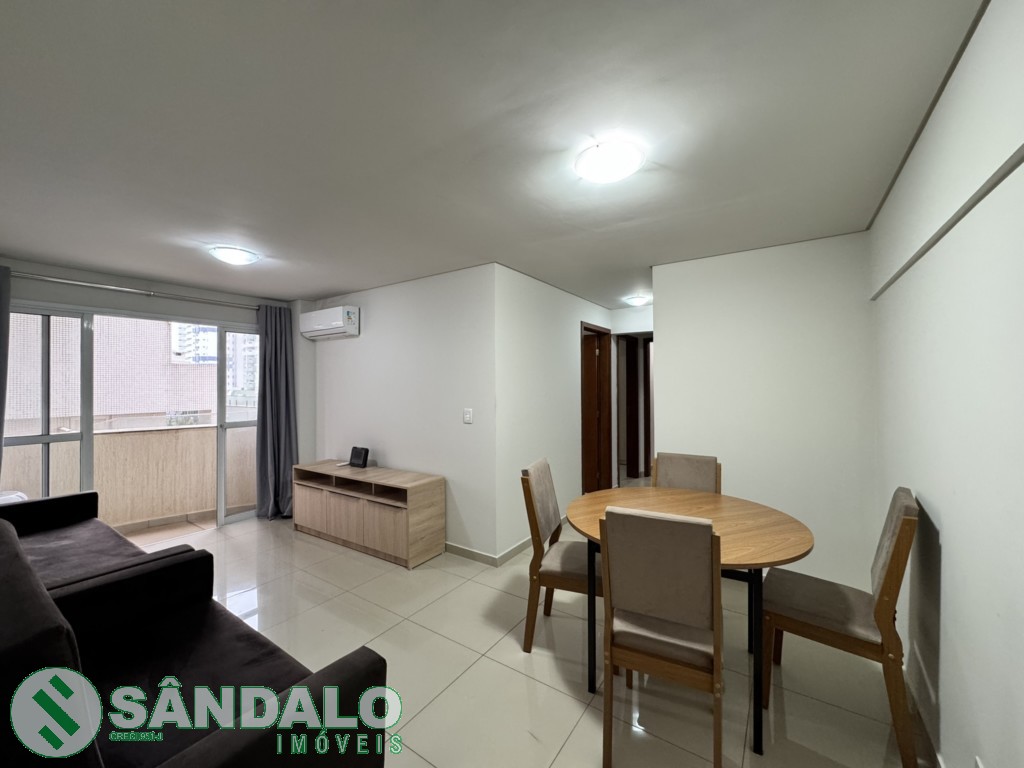 Apartamento para alugar em Zona 01, Maringá — Portal Chave Fácil