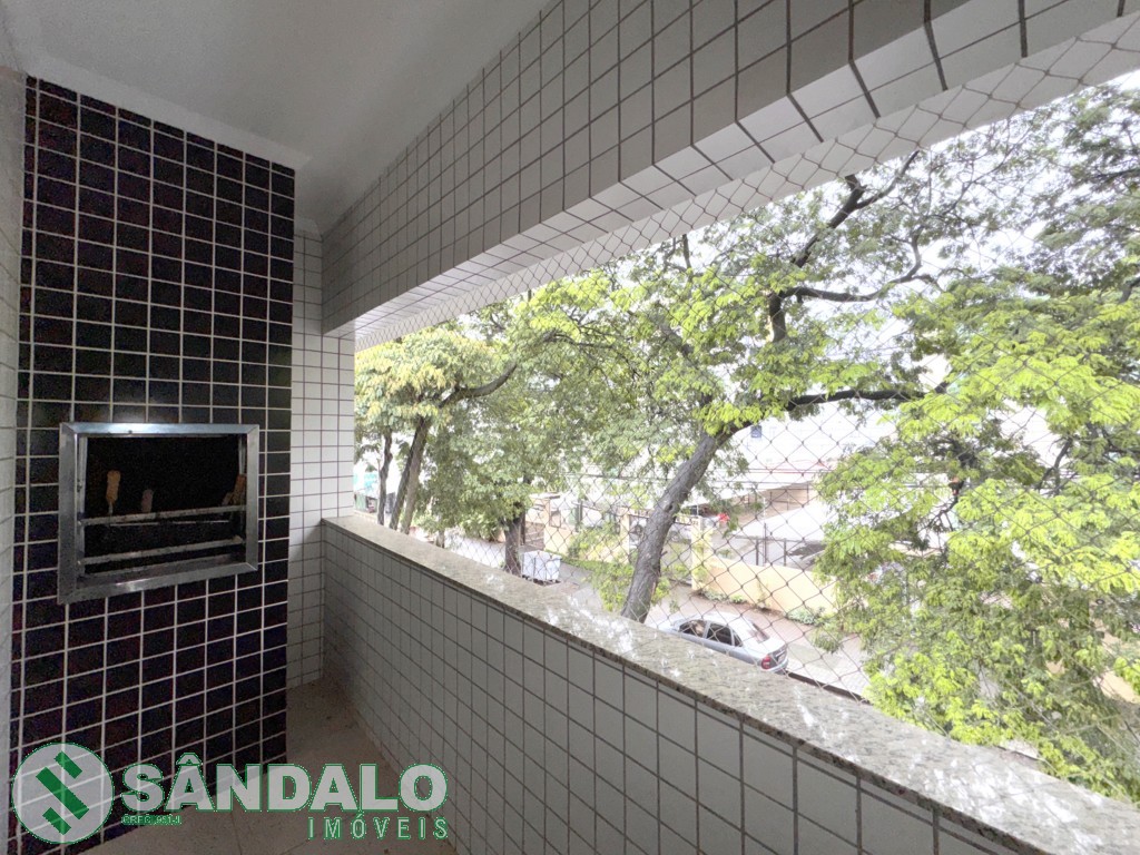 Apartamento para locacao no Jardim Tabaete em Maringa com 125m² por R$ 3.520,00