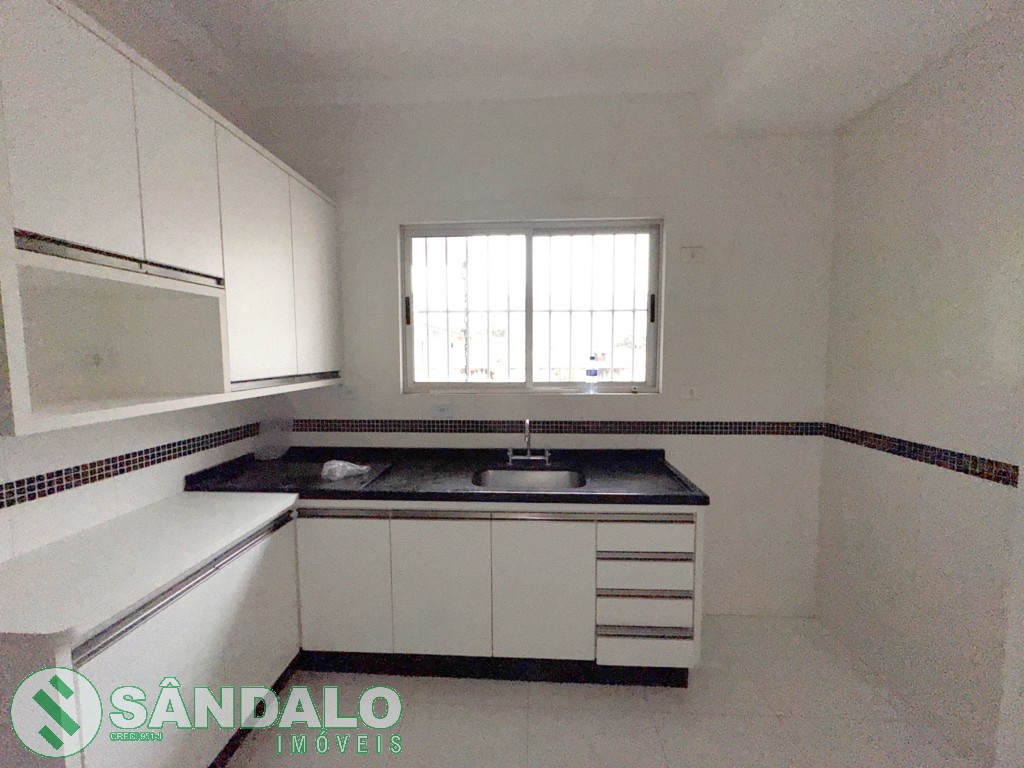 Apartamento para locacao no Jardim Tabaete em Maringa com 125m² por R$ 3.520,00