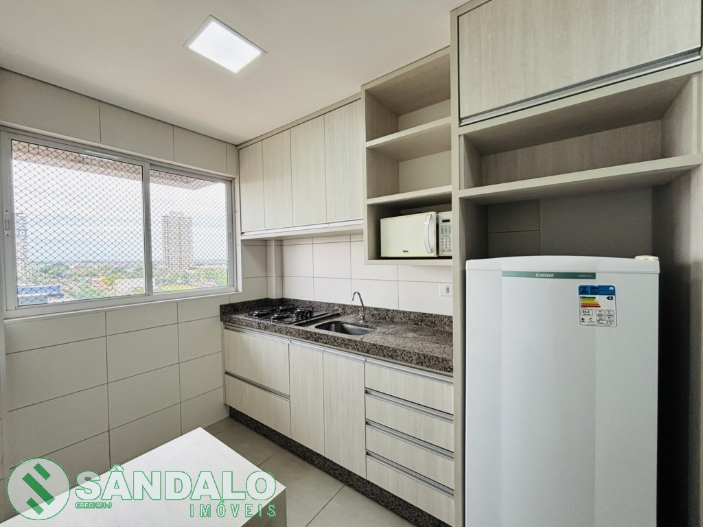 Apartamento para locacao no Zona 08 em Maringa com 72m² por R$ 1.980,00