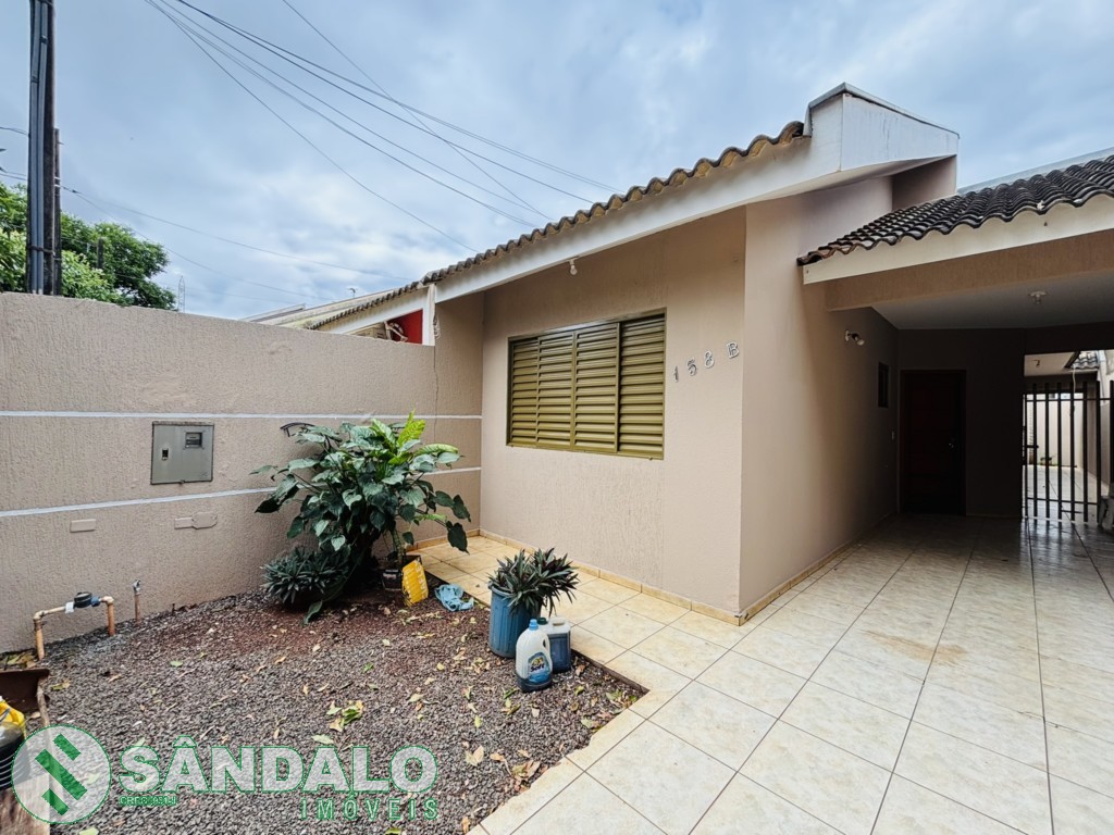 Casa para locacao no Jardim Diamante em Maringa com 162m² por R$ 2.090,00