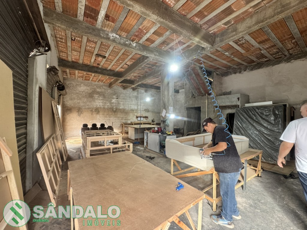 Barracão para venda no Jardim Independencia II em Sarandi com 133m² por R$ 290.000,00