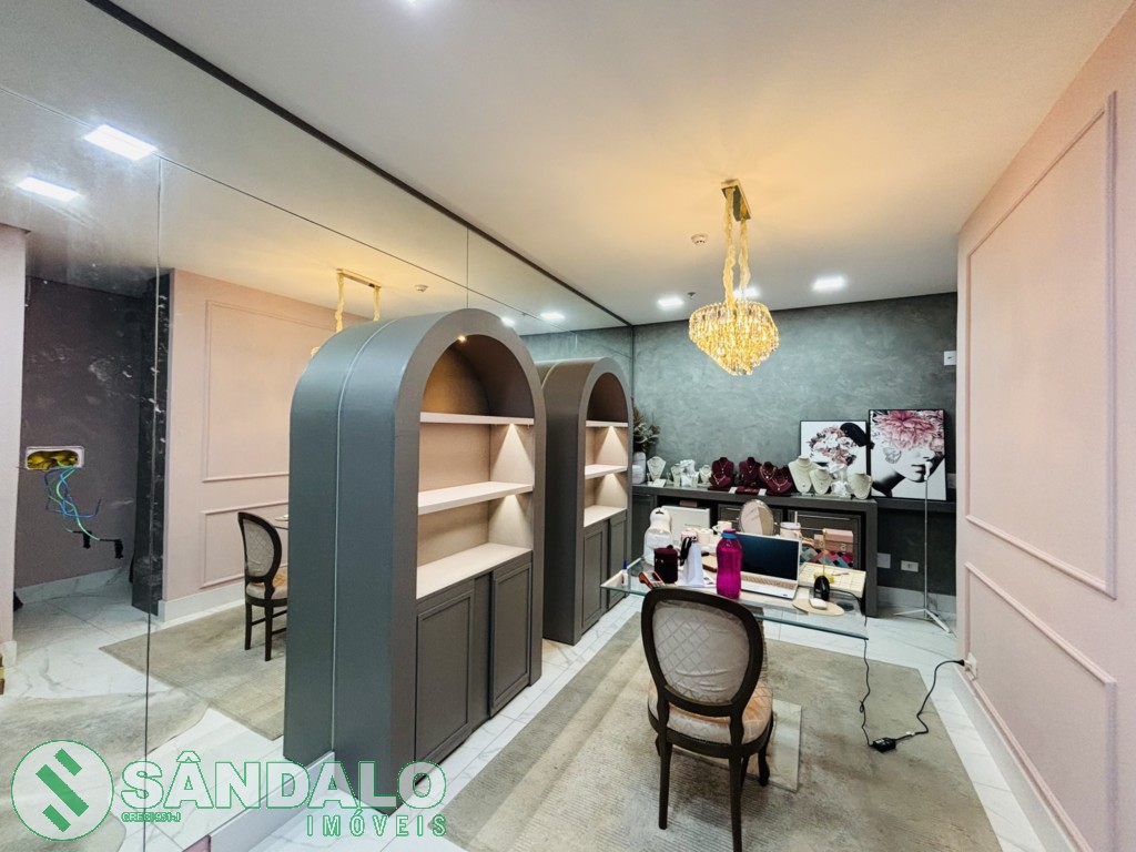 Sala Comercial para venda no Zona 04 em Maringa com 78,74m² por R$ 950.000,00