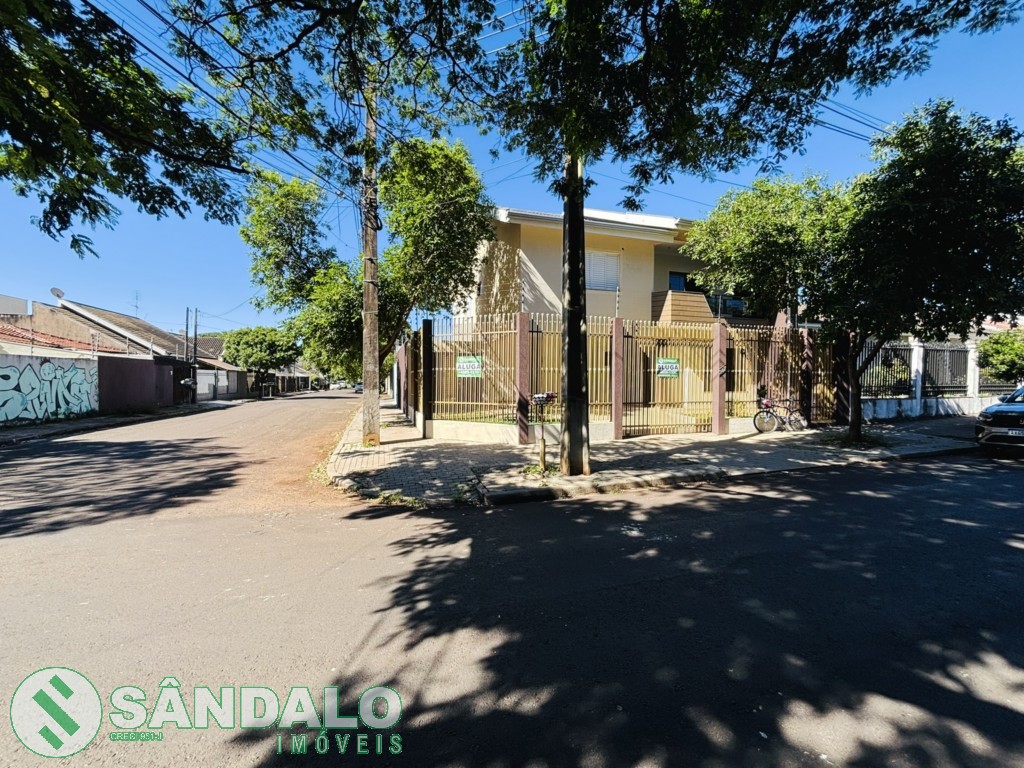 Sobrado para locacao no Vila Santo Antonio em Maringa com 200m² por R$ 4.400,00