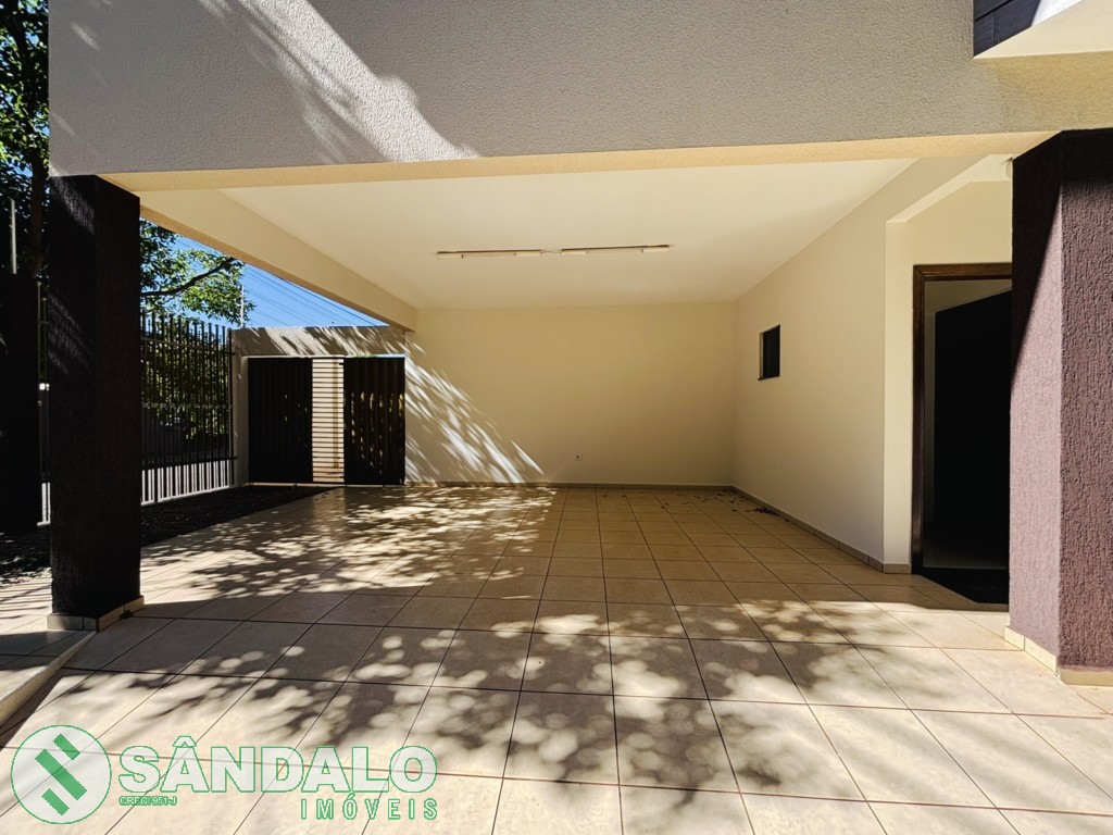 Sobrado para locacao no Vila Santo Antonio em Maringa com 200m² por R$ 4.400,00
