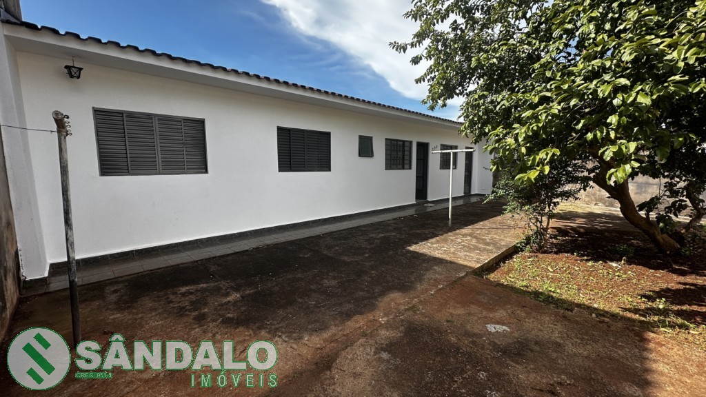 Casa para locacao no Zona 03 em Maringa com 0m² por R$ 2.200,00