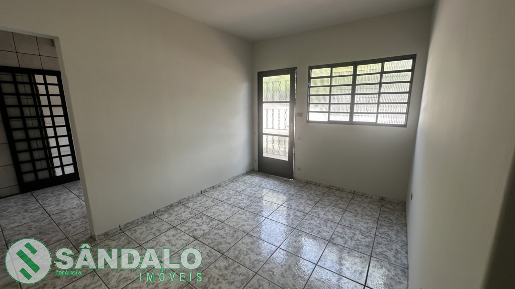 Casa para locacao no Zona 03 em Maringa com 0m² por R$ 2.200,00