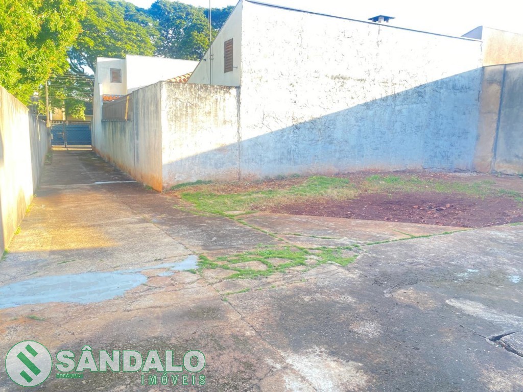 Casa para locacao no Zona 03 em Maringa com 0m² por R$ 2.200,00