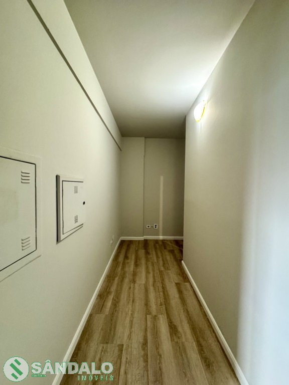 Sala Comercial para locacao no Zona 01 em Maringa com 77,82m² por R$ 1.870,00