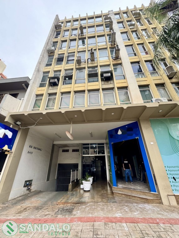 Sala Comercial para locacao no Zona 01 em Maringa com 64,43m² por R$ 1.430,00