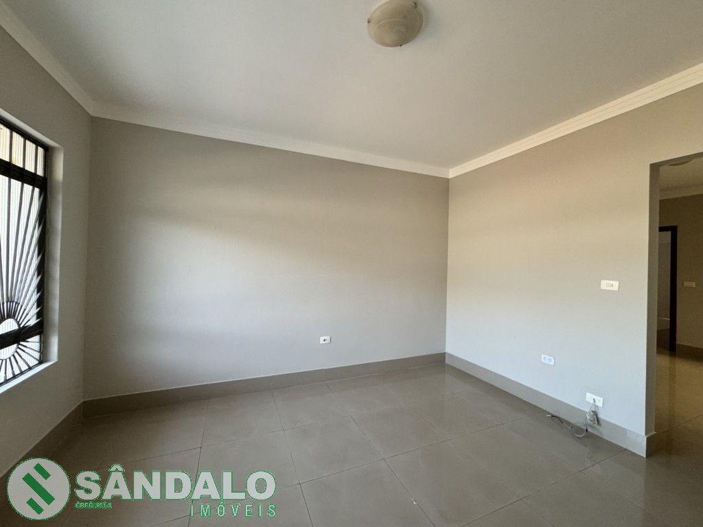 Casa para locacao no Jardim Maravilha em Maringa com 317m² por R$ 4.290,00