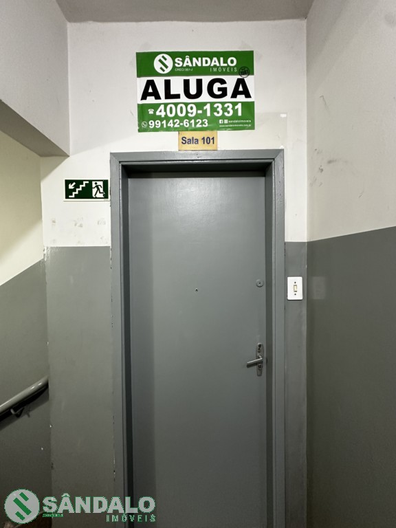Sala Comercial para locacao no Zona 07 em Maringa com 0m² por R$ 880,00