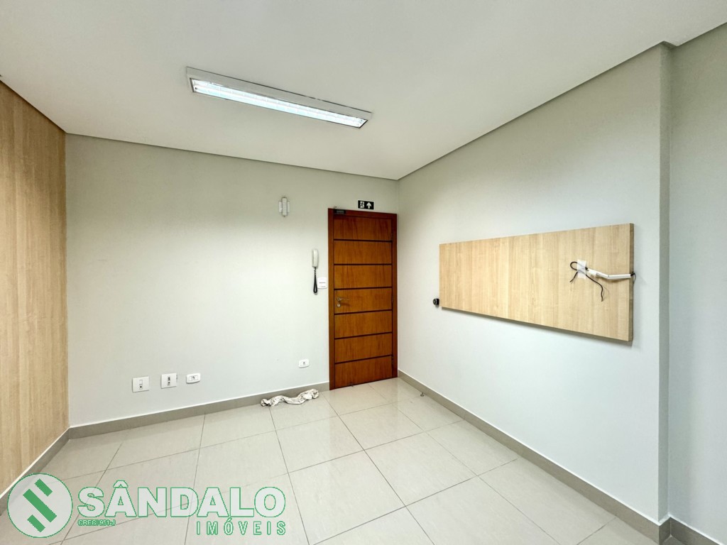 Sala Comercial para locacao no Zona 07 em Maringa com 0m² por R$ 3.300,00