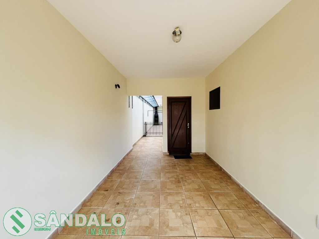 Casa para locacao no Jardim Liberdade em Maringa com 162,5m² por R$ 2.640,00