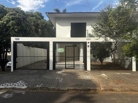 Sobrado para locacao no Vila Bosque em Maringa com 0m² por R$ 3.300,00
