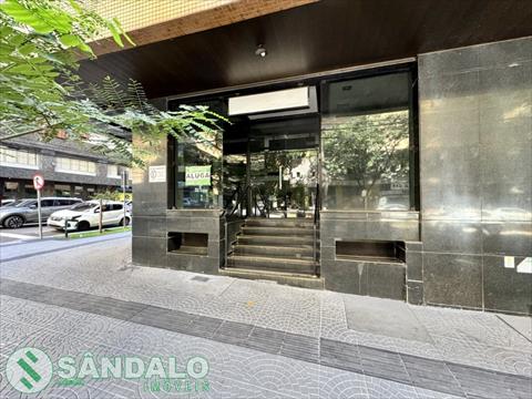 Sala Comercial para locacao no Zona 01 em Maringa com 77,51m² por R$ 12.100,00