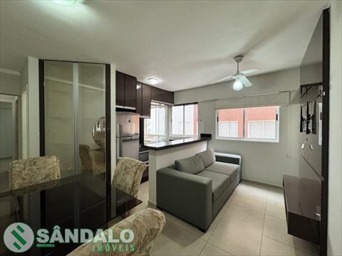 Apartamento para locacao no Zona 03 em Maringa com 0m² por R$ 2.530,00