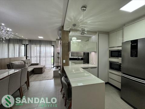 Apartamento para locacao no Zona 07 em Maringa com 169,81m² por R$ 6.050,00