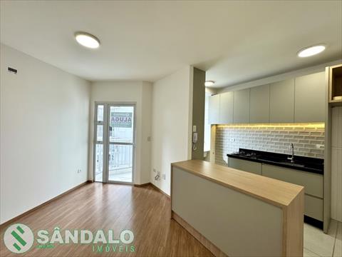 Apartamento para locacao no Jardim Santa Rosa em Maringa com 84m² por R$ 2.310,00
