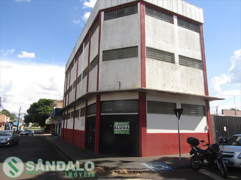 Salão Comercial para locacao no Jardim Pioneiro em Paicandu com 690m² por R$ 5.390,00