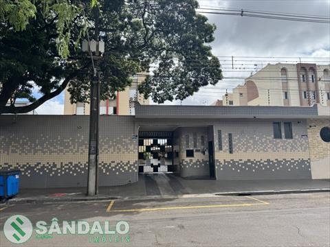 Apartamento para locacao no Zona 03 em Maringa com 88,36m² por R$ 1.760,00