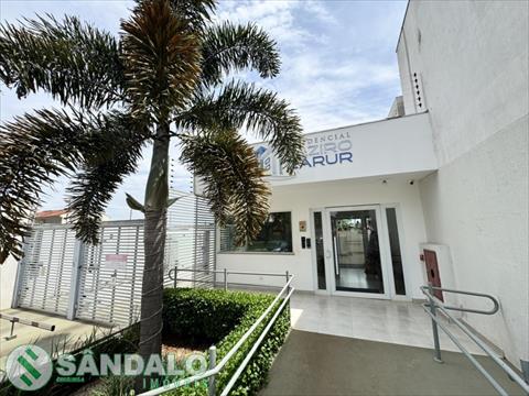 Apartamento para locacao no Vila Vardelina em Maringa com 0m² por R$ 1.980,00