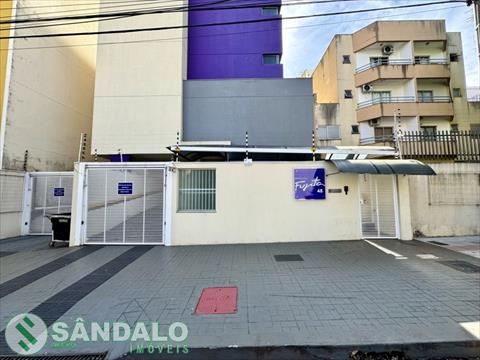Apartamento para locacao no Zona 07 em Maringa com 55,38m² por R$ 1.210,00