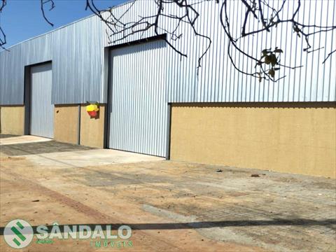 Barracão para locacao no Jardim Atlanta em Maringa com 610m² por R$ 13.200,00