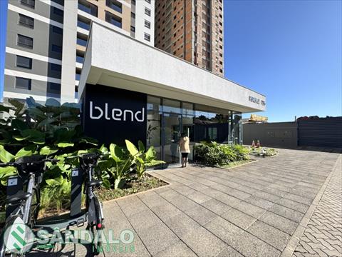 Apartamento para locacao no Zona 08 em Maringa com 0m² por R$ 4.400,00