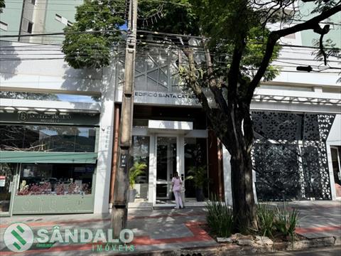 Apartamento para locacao no Zona Armazem em Maringa com 173m² por R$ 3.850,00