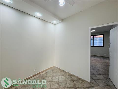 Sala Comercial para locacao no Zona 04 em Maringa com 0m² por R$ 3.289,00