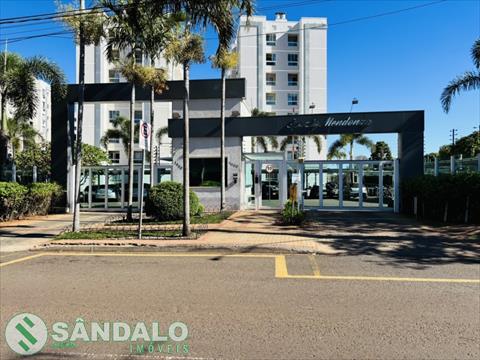 Apartamento para locacao no Jardim America em Maringa com 86,29m² por R$ 1.980,00