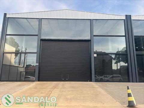Barracão para locacao no Zona 07 em Maringa com 550m² por R$ 14.850,00