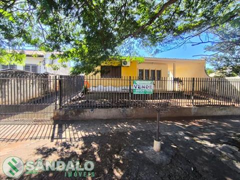 Casa para venda no Zona 04 em Maringa com 600m² por R$ 990.000,00