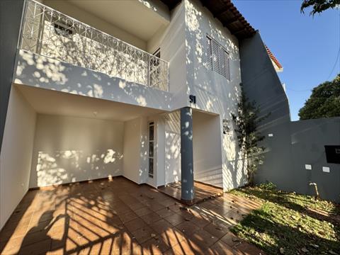Sobrado para locacao no Jardim Imperial II em Maringa com 162,5m² por R$ 2.750,00