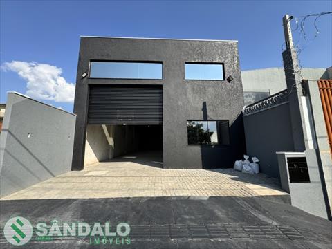 Barracão para locacao no Jardim Oriental em Maringa com 200m² por R$ 4.180,00