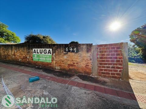 Terreno para locacao no Zona 07 em Maringa com 680,7m² por R$ 2.200,00